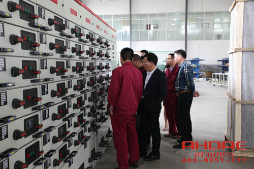 安徽得潤電氣 專業(yè) 研發(fā) 生產 調試 銷售 高低壓開關柜 配電柜 廠家 價格 電話：400-0551-777 qq：3176885416