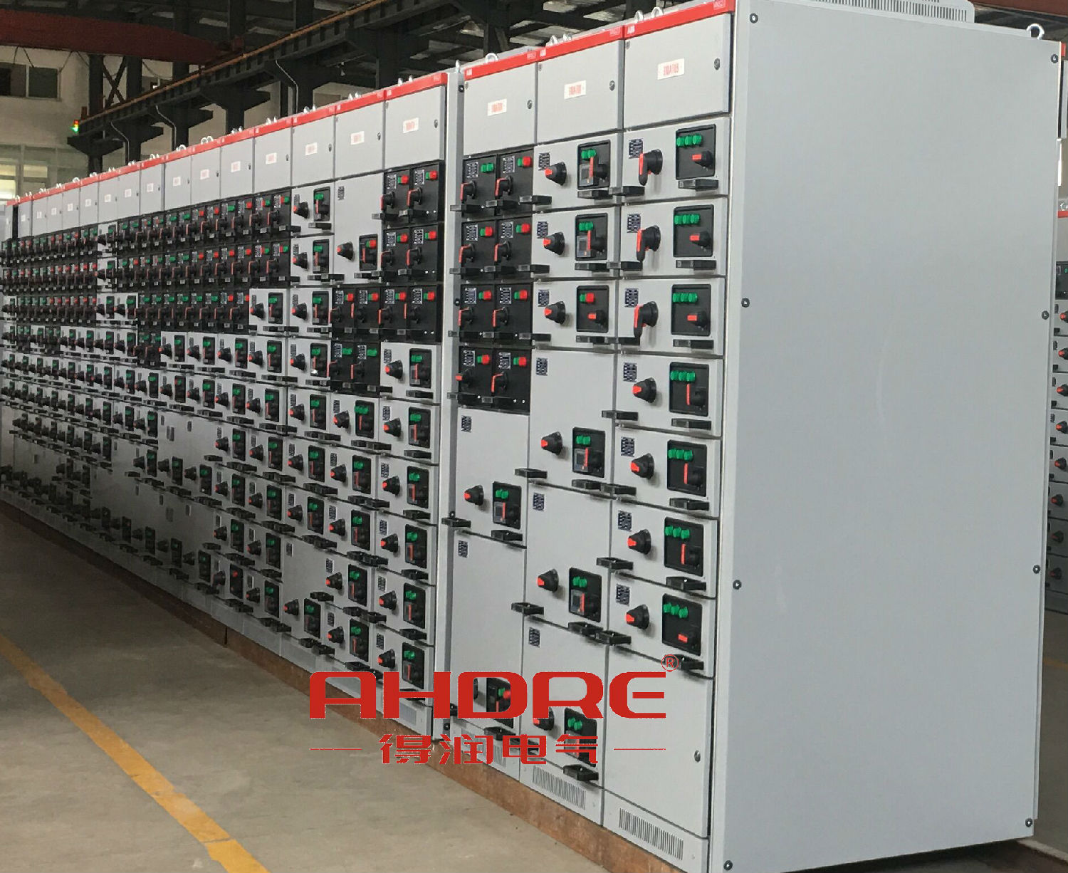 得潤(rùn)電氣 低壓開(kāi)關(guān)柜 抽出式 抽屜式 電話:400-0551-777 qq:3176885416 得潤(rùn)電氣 低壓開(kāi)關(guān)柜 抽出式 抽屜式 電話:400-0551-777 qq:3176885416